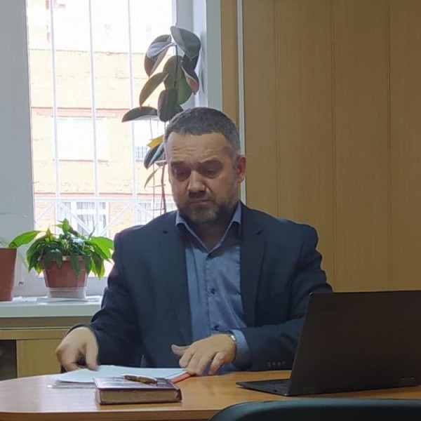 В Омске экс-прокурора Кальницкого доставят в суд под конвоем? В Омске экс-прокурора Кальницкого доставят в суд под конвоем?