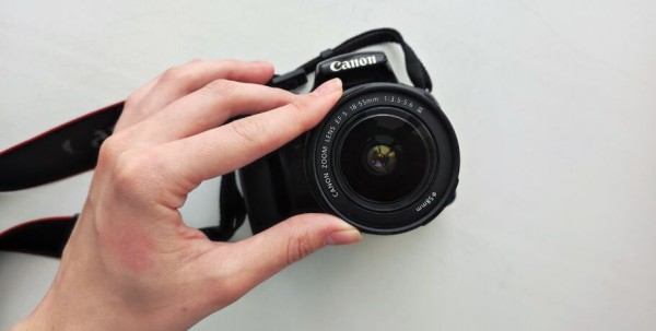 Омичей просят рассказать об увлечениях своих мам