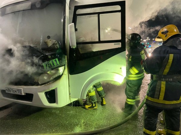 
									Прокуратура проверит омского перевозчика, чей автобус загорелся на маршруте  