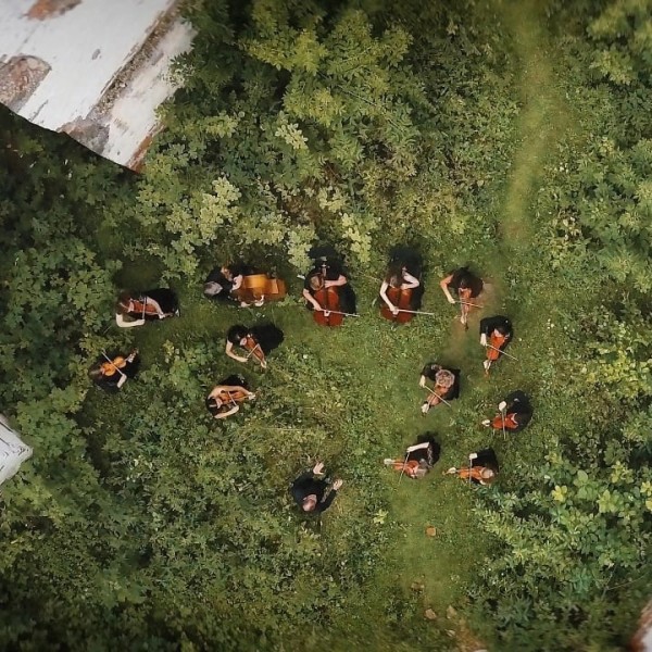 
									На развалинах омского винокуренного завода заиграла старинная музыка   [ВИДЕО]  