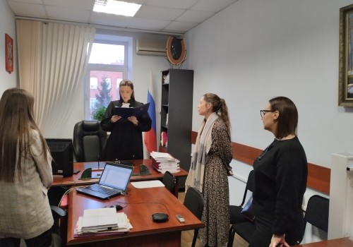 «Омскгоргаз» в долгах как в шелках: налоговая приостановила операции по счетам организации