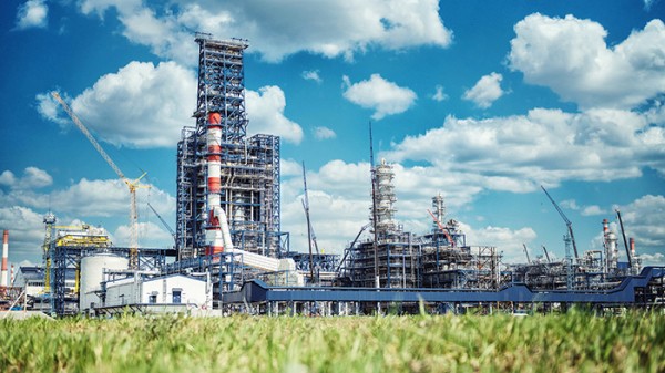 Омский НПЗ поставил новую экологическую цель к 2025 году
Омский НПЗ поставил новую экологическую цель к 2025 году