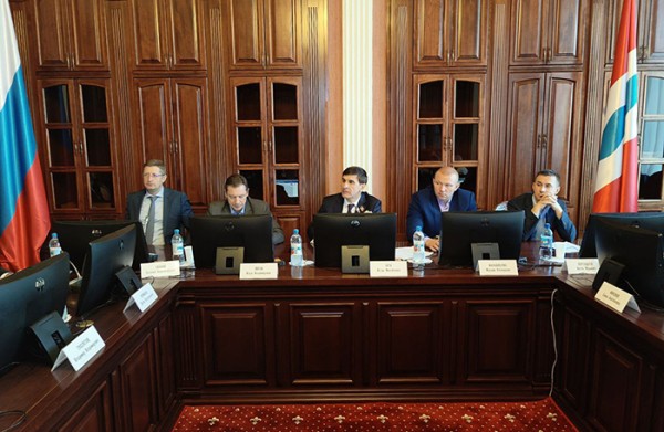 Омскому Минимущества указали на неэффективность управления госсобственностью
Омскому Минимущества указали на неэффективность управления госсобственностью