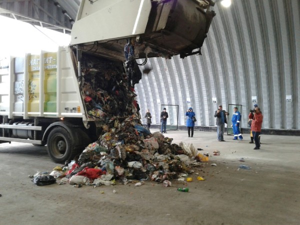 
									Для кого омское Минприроды имитирует «мусорную» реформу? 