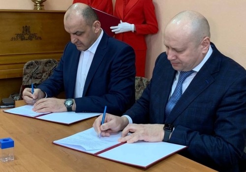 Представитель Дагестана в Омске построил на Северных высотку с двухуровневыми квартирами