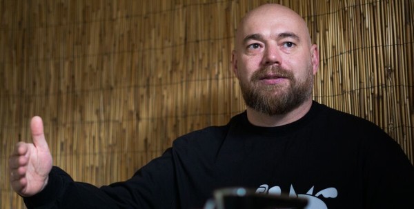 "Честнее быть тем, кто ты есть в повседневной жизни, и так же чай подавать". Интервью с популяризатором чайной культуры в Омске