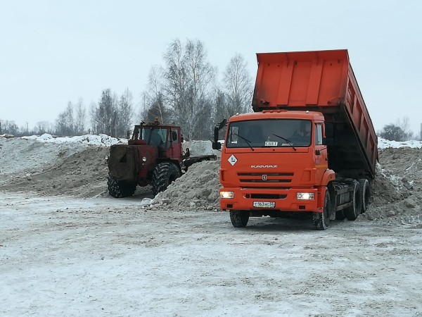 
									В Омске предложили полностью перекрывать улицы во время снегопадов 