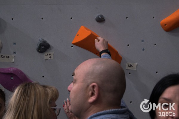 В Омске заработал крытый скалодром на три дисциплины В Омске заработал крытый скалодром на три дисциплины