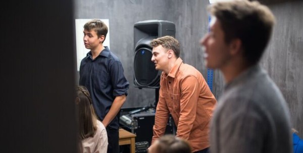 Выбираем людей года вместе с Домом культуры "Меги"