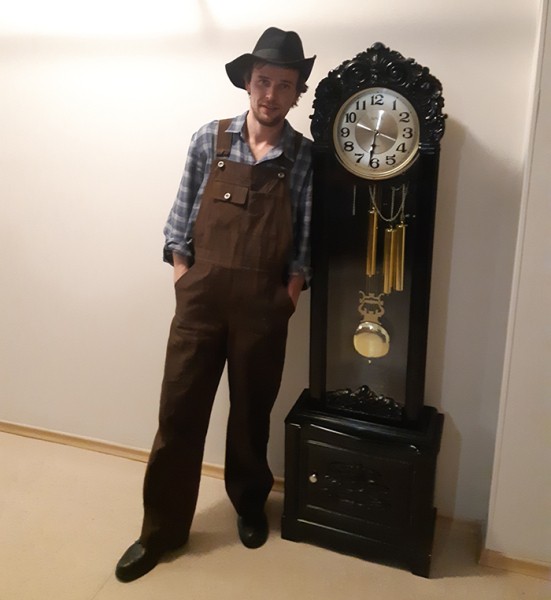 
									Актер Игорь КОСТИН: «Лучше понять роль помогла работа с «солнечными детьми»   [ФОТО]  