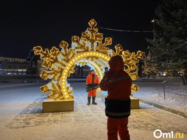 Новогодняя столица России: как Новосибирск украсили к 31 декабря Новогодняя столица России: как Новосибирск украсили к 31 декабря