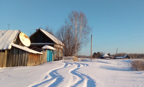 
									Появились фото из самой отдаленной заброшенной деревни Омской области    [ФОТО]  