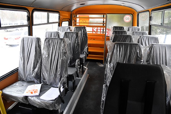 
									Школы в Омской области получат 56 автобусов 