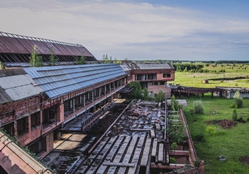 «Символ несбывшихся надежд»: омский аэропорт Федоровка собираются достраивать за счет инвесторов