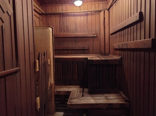 
									Омичей позвали в баню 31 декабря: обратно некоторые не выходят   [ФОТО]  