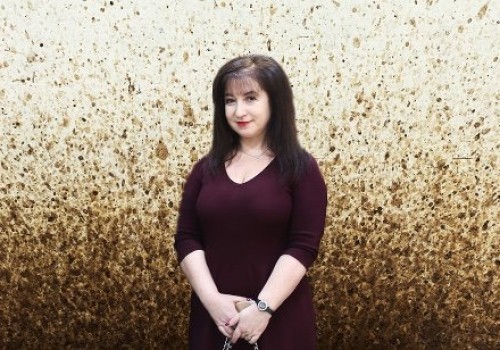 После жалоб Нателы Полежаевой продажу здания поликлиники ОНПЗ притормозили После жалоб Нателы Полежаевой продажу здания поликлиники ОНПЗ притормозили