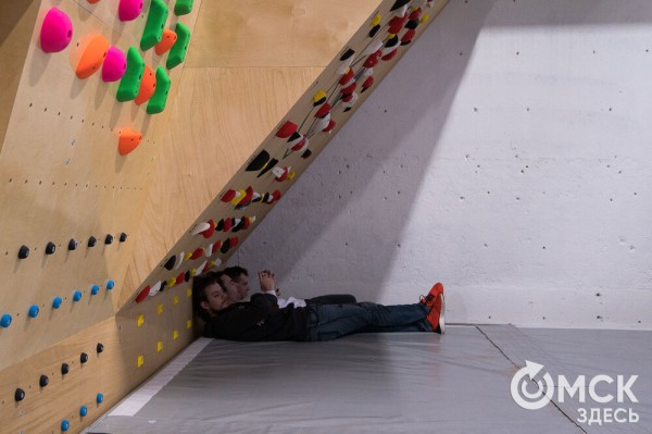 В Омске заработал крытый скалодром на три дисциплины В Омске заработал крытый скалодром на три дисциплины