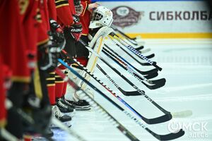 Матч ЦСКА - "Авангард", первый день зимы и Международный день секса. Что ищут омичи в интернете 1 декабря