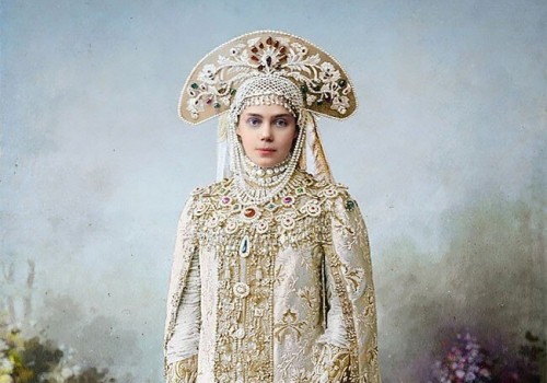 В Омском краеведческом музее нашли кокошник великой княгини Ксении