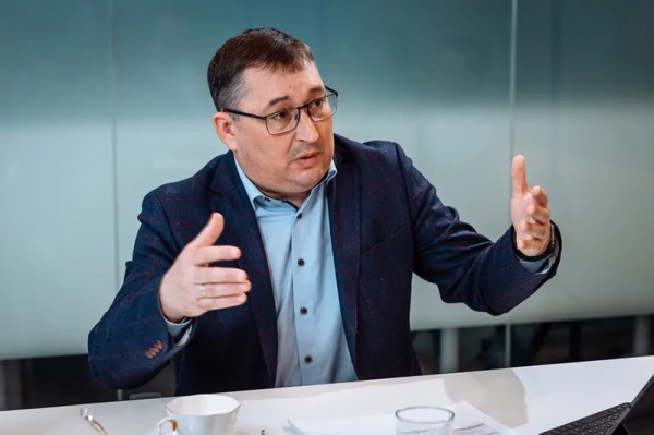 Вадим ЧЕЧЕНКО: «Дистанционные мошенники звонят мне каждый месяц»
Вадим ЧЕЧЕНКО: «Дистанционные мошенники звонят мне каждый месяц»