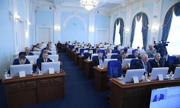 
									Бюджет Омской области приняли с замечаниями 