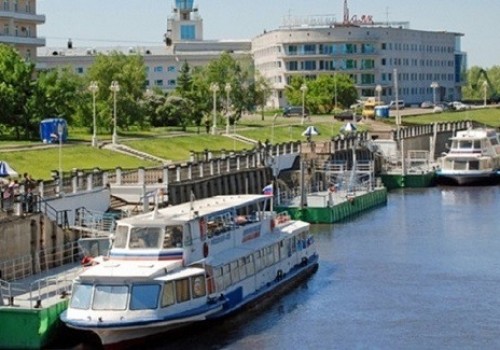 
									«Властям и частнику это не нужно»: когда восстановят причал в центре Омска?   [ФОТО]  