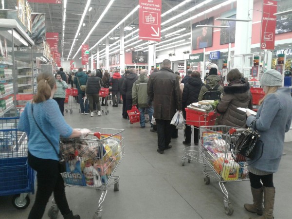 «Стало тяжело психологически»: перед Новым годом омичи бросились скупать алкоголь
«Стало тяжело психологически»: перед Новым годом омичи бросились скупать алкоголь