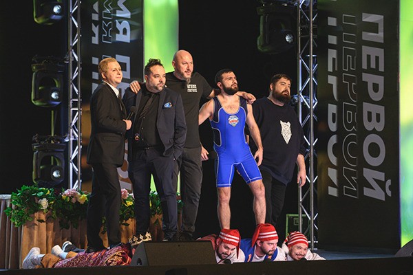 
									Омские кавээнщики в следующем году должны попасть на Первый канал   [ФОТО]  