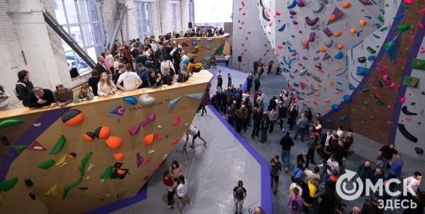 В Омске заработал крытый скалодром на три дисциплины В Омске заработал крытый скалодром на три дисциплины