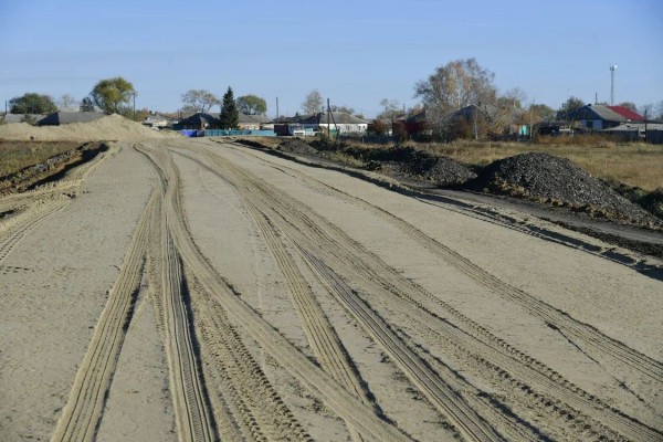 «Пока у нас такие чиновники, будем сидеть без дорог»
«Пока у нас такие чиновники, будем сидеть без дорог»