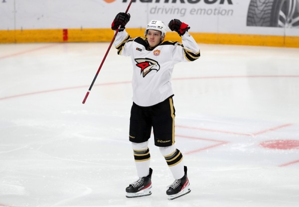 На следующий сезон «Авангард» может потерять ведущих игроков
На следующий сезон «Авангард» может потерять ведущих игроков