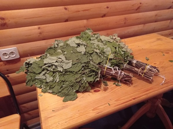 
									Омичей позвали в баню 31 декабря: обратно некоторые не выходят   [ФОТО]  