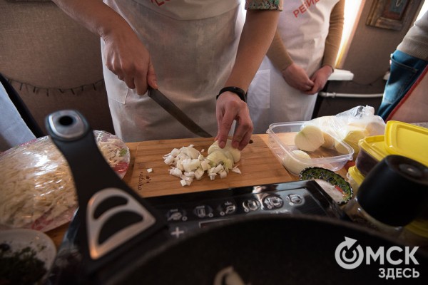 Готовим по традиции. Пробуем национальные закуски жителей Омской области Готовим по традиции. Пробуем национальные закуски жителей Омской области