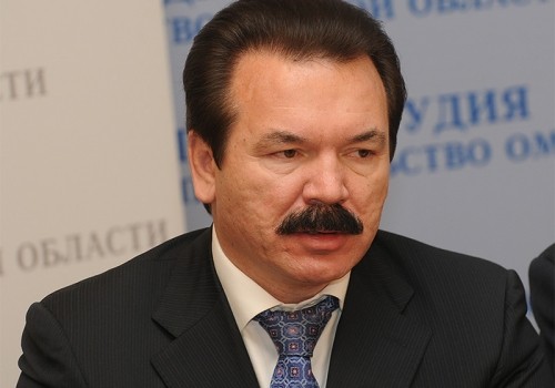 Сутягинский объединяет «Омский каучук» с двумя другими предприятиями