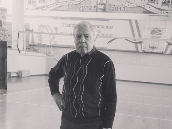 
									Умер основатель волейбольной команды «Омичка» Владимир Шумаков 