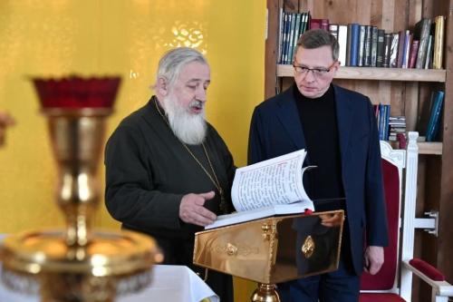В канун Рождества губернатор Бурков посетил омский Казачий Никольский собор
