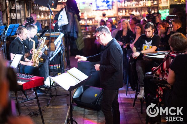 "От человека к человеку надо идти", - Андрей Духовской, руководитель проекта "НЕформат" в Oldman Pub  