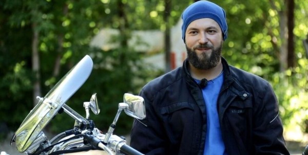 Антон Котов: "Не осуждать, а подавать пример"