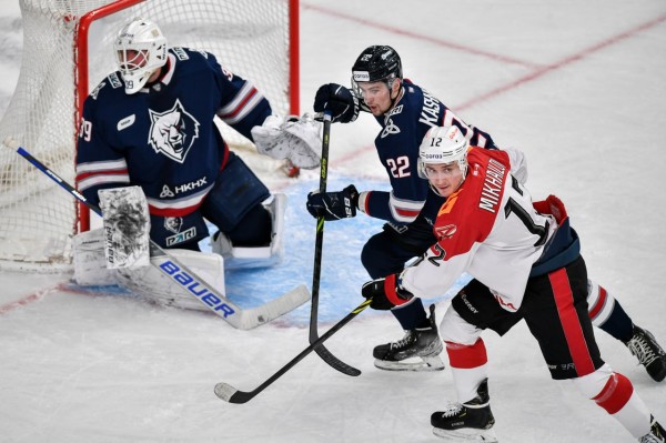 
									Омский «Авангард» потерпел второе поражение подряд   [ФОТО]  