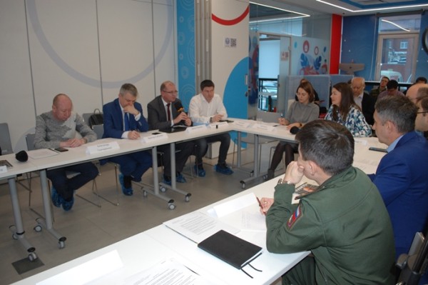 
									В Омске презентовали беспилотник, сделанный из потолочной плитки    [ФОТО]  