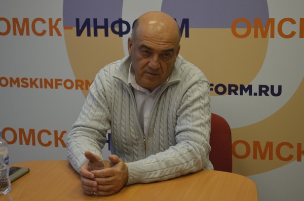 
									Олег ЗОЛОТОВ: «В Омске точно не нужно строить миллион квадратных метров нового жилья в год» 