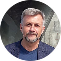 Цены в зоне турбулентности, "китайцев" станет больше: что ждать от авторынка в 2023 году