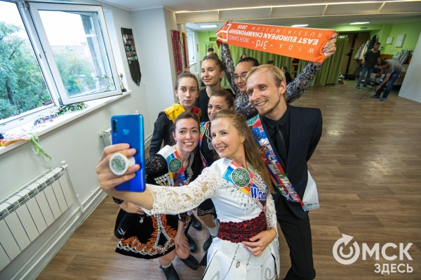 Никита Кудрявцев и Екатерина Стрельчунас: "Секрет хороших отношений - одинаково "сломанная" голова" Никита Кудрявцев и Екатерина Стрельчунас: "Секрет хороших отношений - одинаково "сломанная" голова"