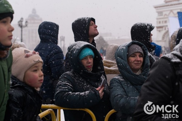 Рождественский полумарафон пробежали спортсмены из Африки, а выиграли - сибиряки Рождественский полумарафон пробежали спортсмены из Африки, а выиграли - сибиряки