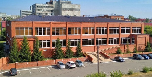 
									В центре Омска по сниженной цене продают офисно-складской комплекс   [ФОТО]  