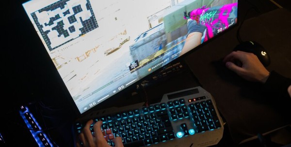 Молодёжь Омска поможет внедрить киберспорт в массы Молодёжь Омска поможет внедрить киберспорт в массы