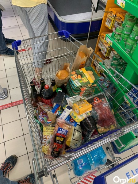 А где зарплата в 100 тысяч рублей? Вся правда о работе курьера в Омске