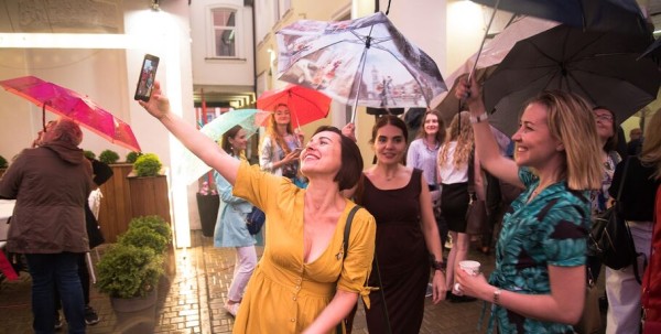 Жена, мать и предприниматель: портрет омских женщин глазами статистиков