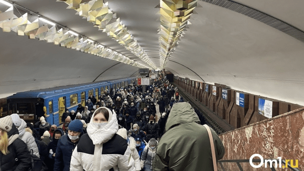 В новосибирском метрополитене встали поезда на Ленинской линии