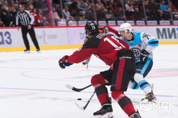 "Авангард" стал первым полуфиналистом "Востока" "Авангард" стал первым полуфиналистом "Востока"